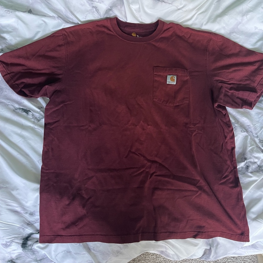 XL Men’s Burgundy Loosefit Carhartt Tee